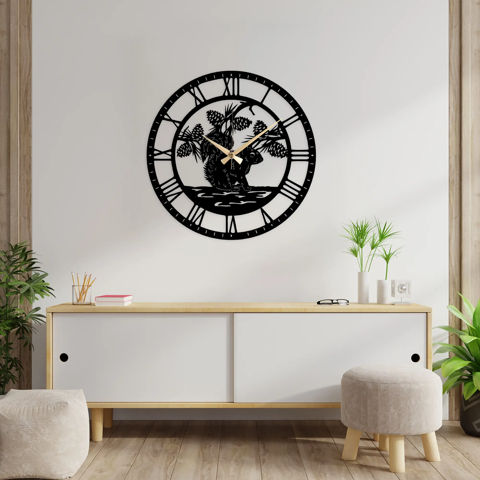 Ardilla Metal Clock
