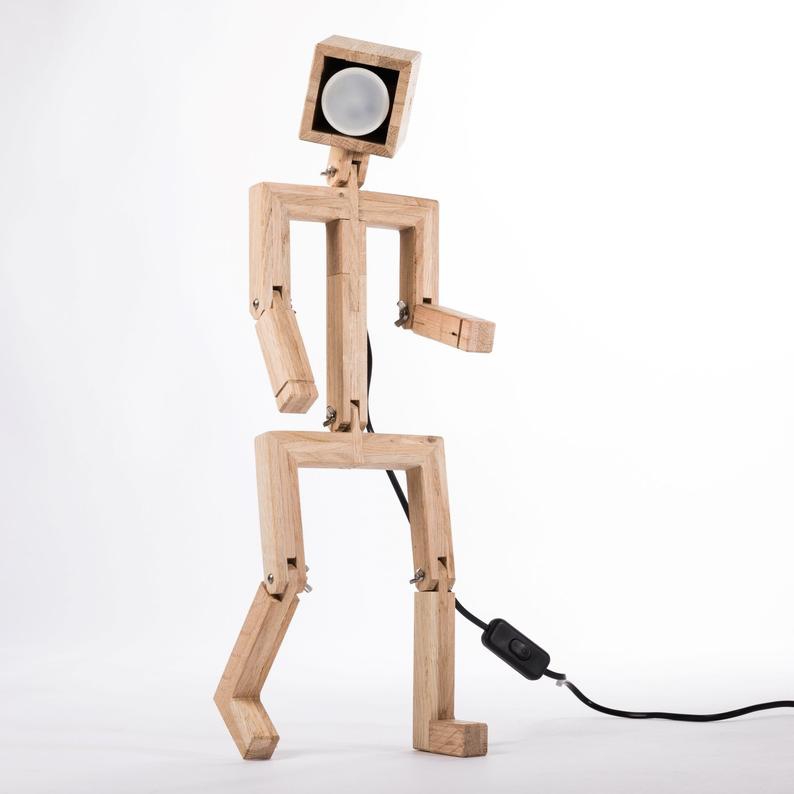 ROBOT LAMBA