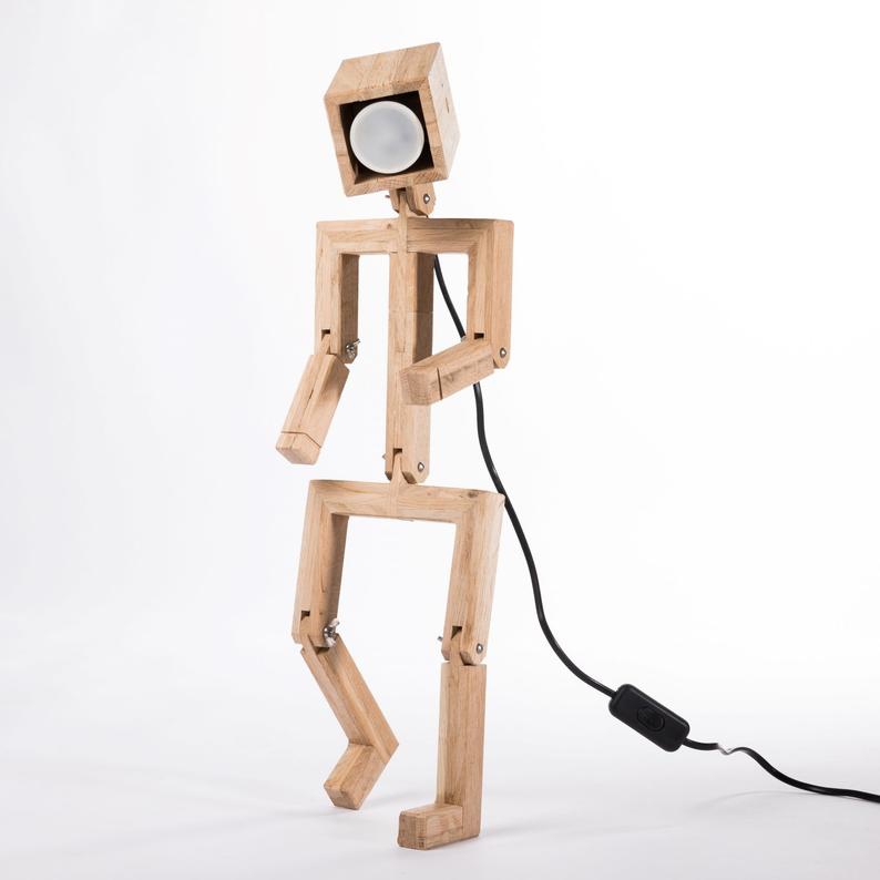 ROBOT LAMBA
