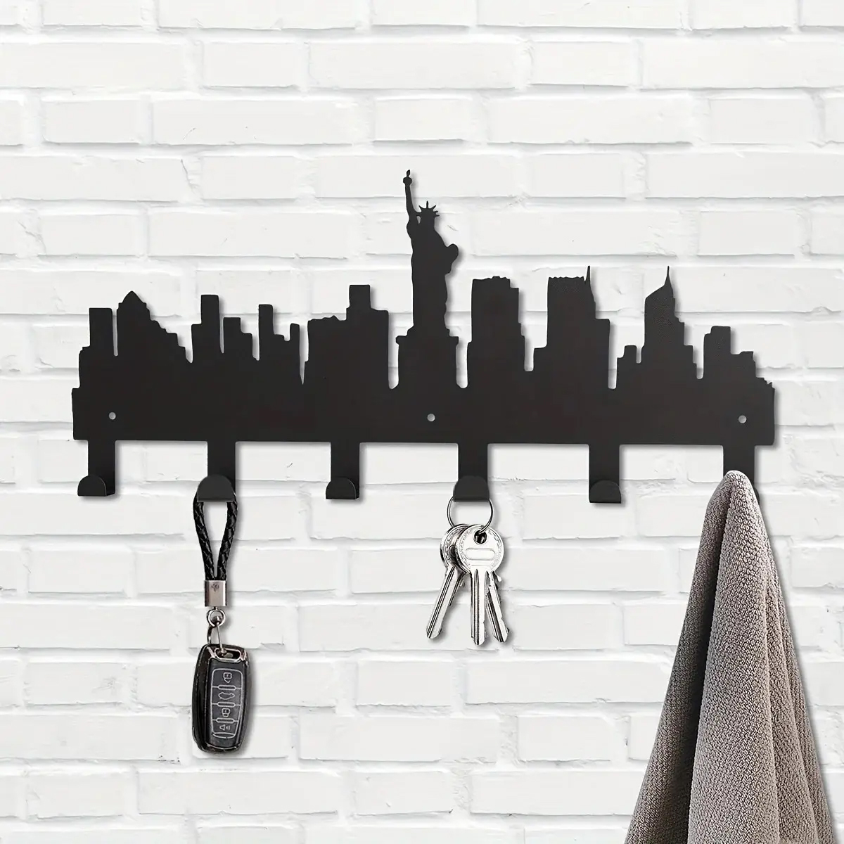 Statue of Liberty Metal Hanger