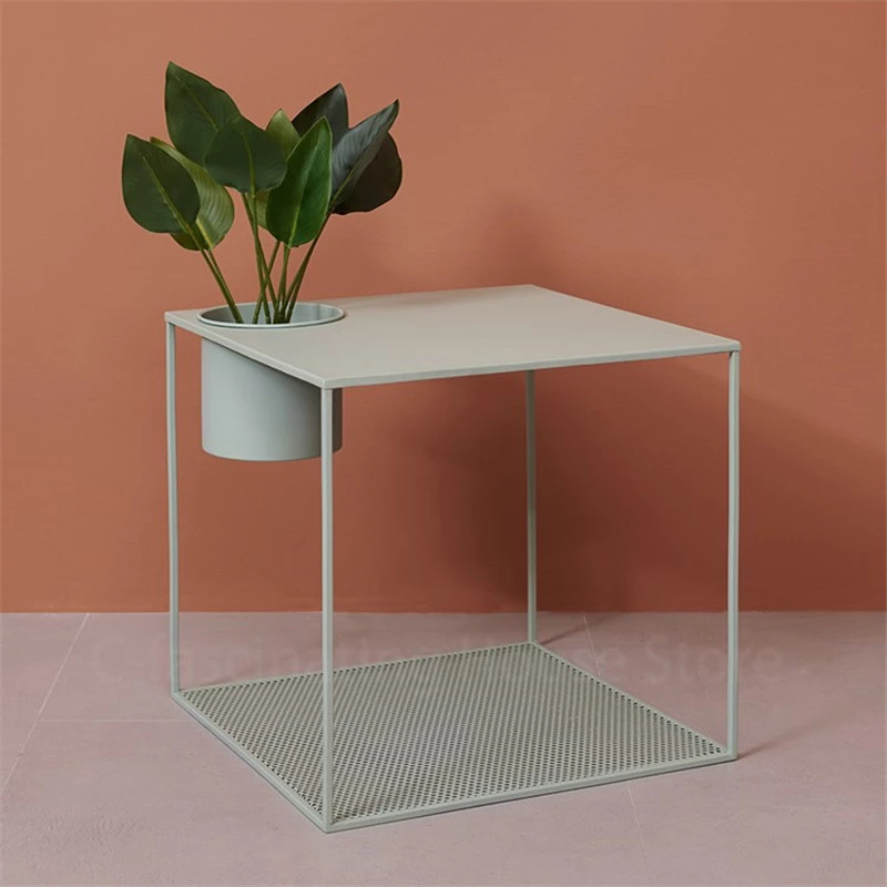 Klein Flower Stand