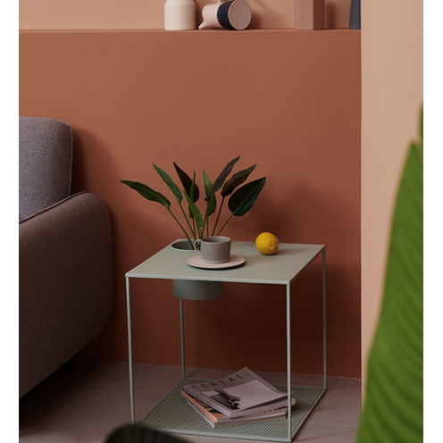 Klein Flower Stand