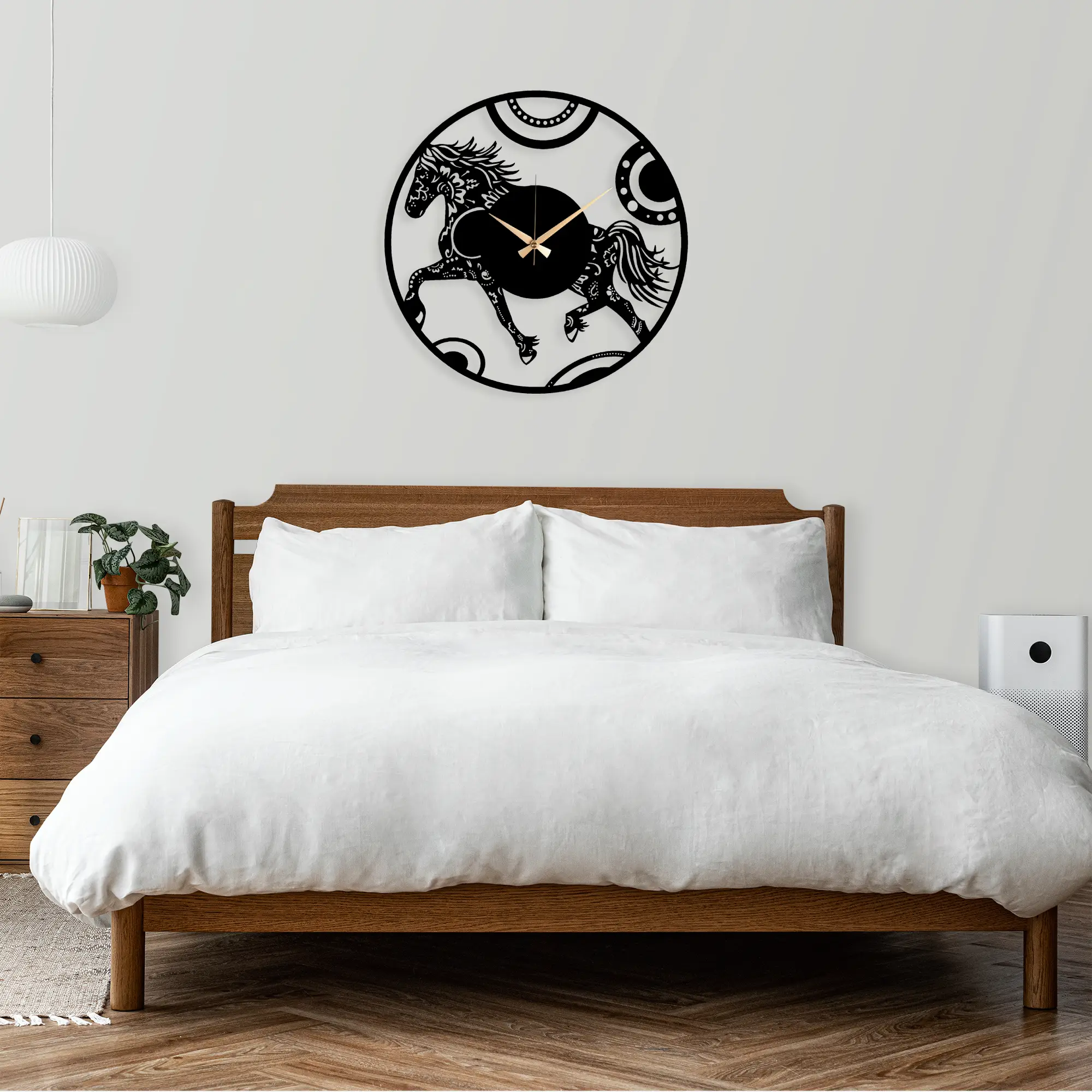 Hest Metal Clock