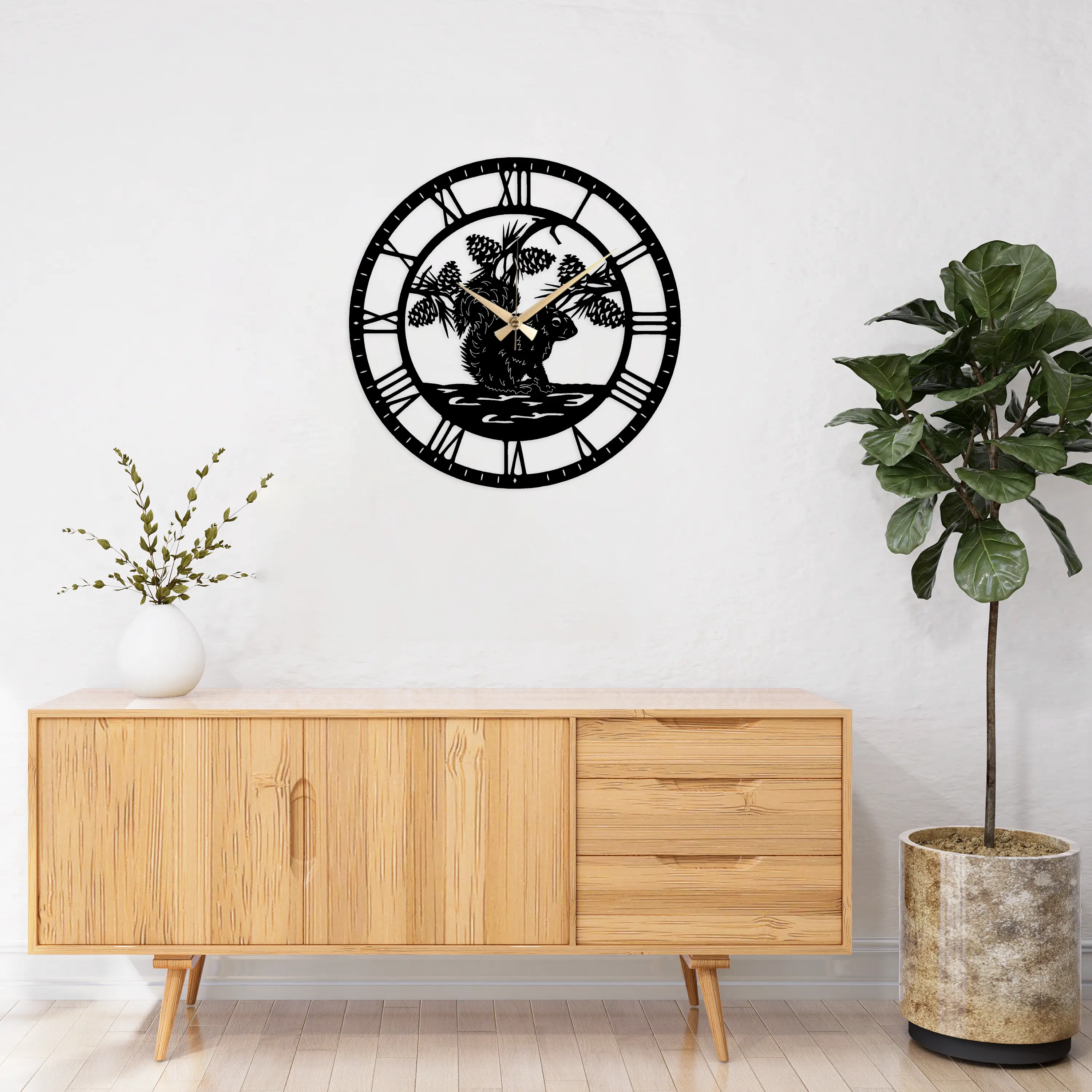 Ardilla Metal Clock